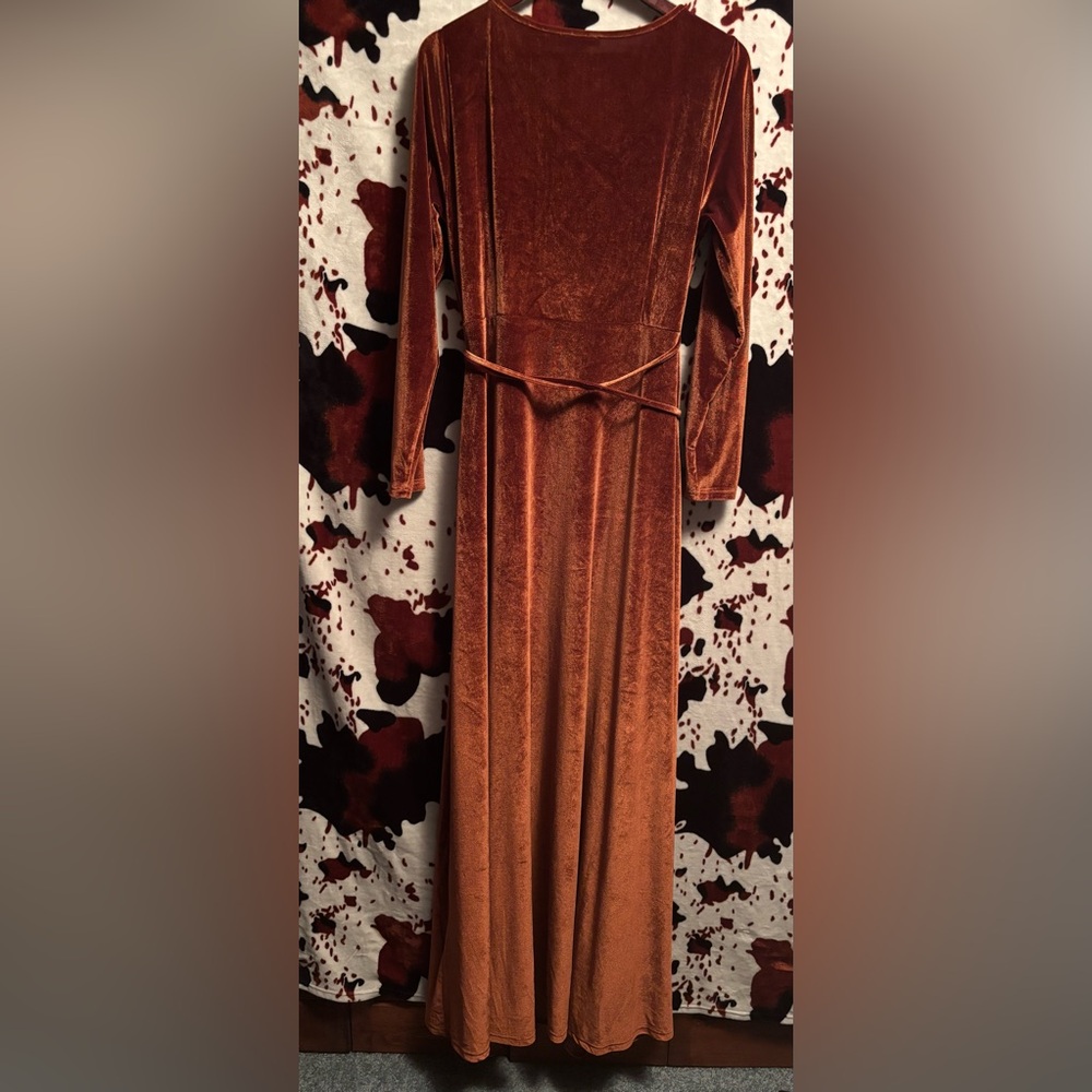 Baltic Born Elegant Velvet Rust/Brown Dress - Picture 2 of 5